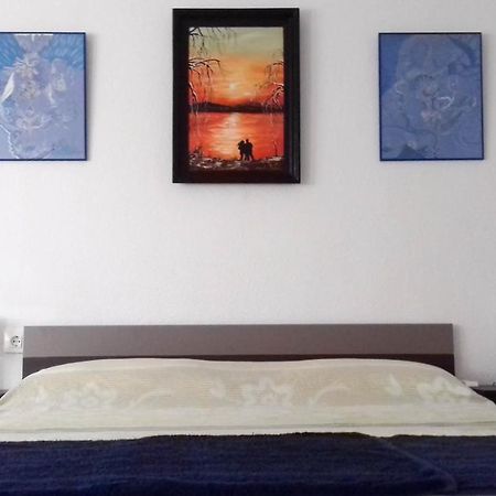 Almiserat Appartement Valencia Kamer foto